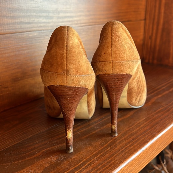 Guess by Marciano Brown Suede Booties, Open Toe. Size 7.5 - Picture 5 of 5